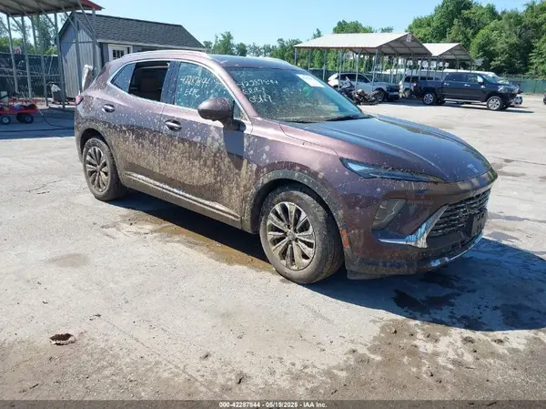 LRBFZME42RD047909 2024 BUICK ENVISION - Image 1