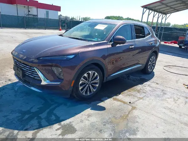 LRBFZME42RD047909 2024 BUICK ENVISION - Image 2