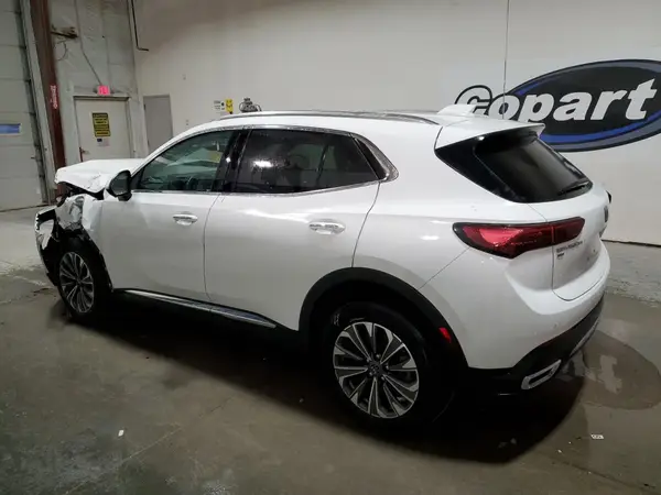 LRBFZME42RD067366 2024 BUICK ENVISION - Image 2