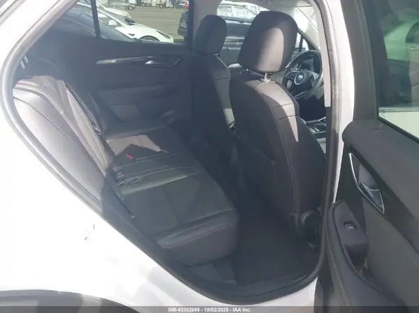 LRBFZME42RD076276 2024 BUICK ENVISION - Image 8