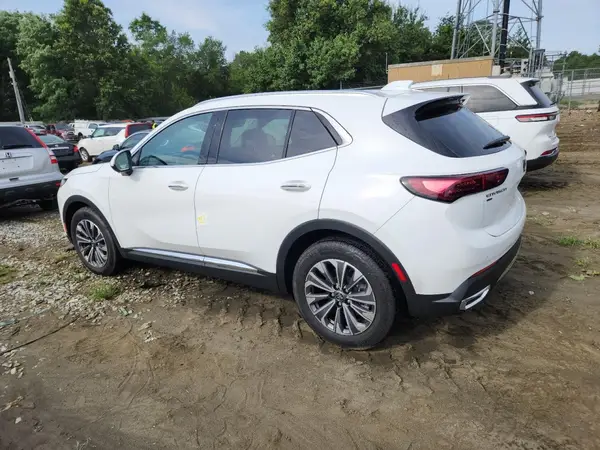 LRBFZME43RD051712 2024 BUICK ENVISION - Image 2