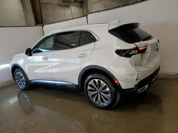 LRBFZME43RD071488 2024 BUICK ENVISION - Image 2