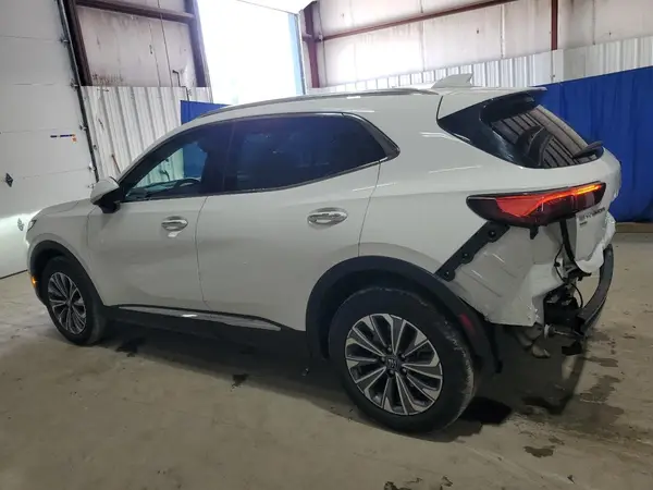 LRBFZME43RD073662 2024 BUICK ENVISION - Image 2