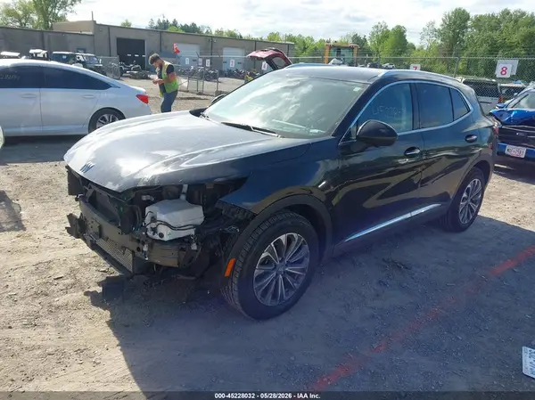 LRBFZME44RD064016 2024 BUICK ENVISION - Image 2