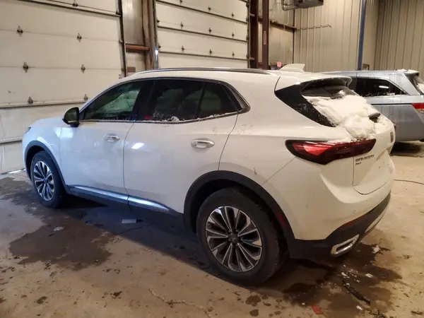 LRBFZME44RD067904 2024 BUICK ENVISION - Image 2