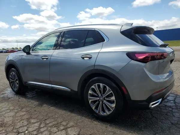 LRBFZME44RD072343 2024 BUICK ENVISION - Image 2