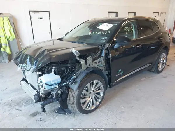 LRBFZME44SD026694 2025 BUICK ENVISION - Image 2