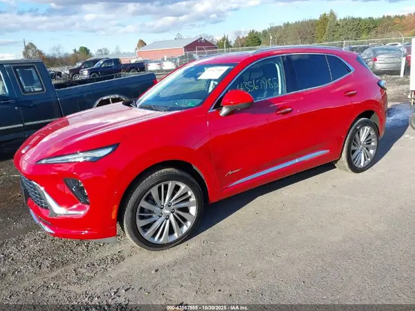 LRBFZME44SD033175 2025 BUICK ENVISION - Image 2