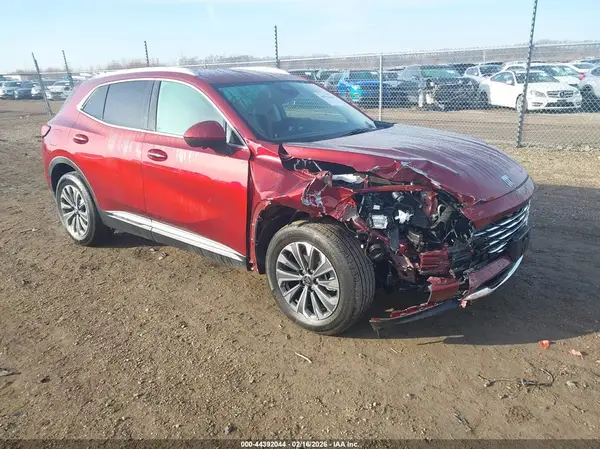 LRBFZME45RD062145 2024 BUICK ENVISION - Image 1