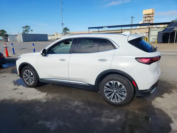 LRBFZME47RD023380 2024 BUICK ENVISION - Image 2