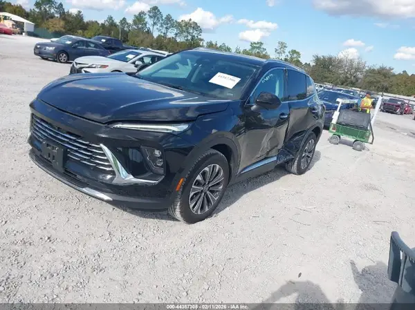 LRBFZME47RD064723 2024 BUICK ENVISION - Image 2
