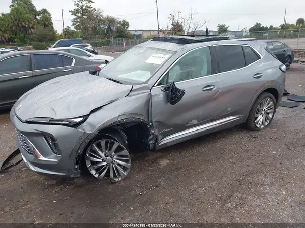 LRBFZME47SD018430 2025 BUICK ENVISION - Image 2
