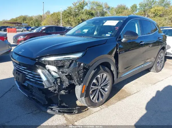 LRBFZME48RD066772 2024 BUICK ENVISION - Image 2
