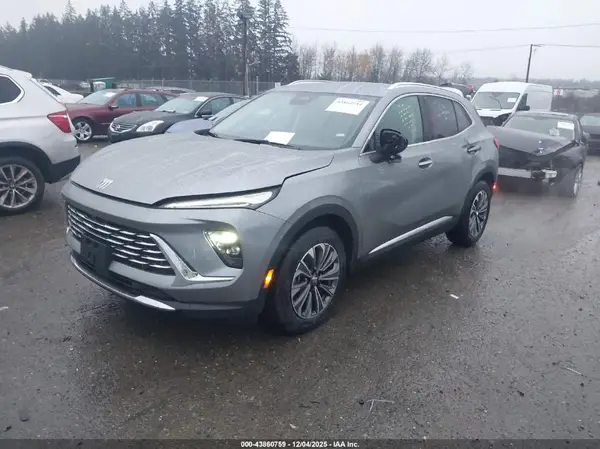 LRBFZME49RD066294 2024 BUICK ENVISION - Image 2