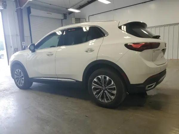 LRBFZME49RD067039 2024 BUICK ENVISION - Image 2