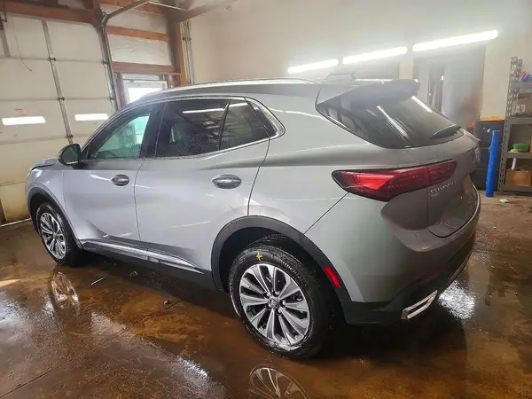 LRBFZME49RD072306 2024 BUICK ENVISION - Image 2