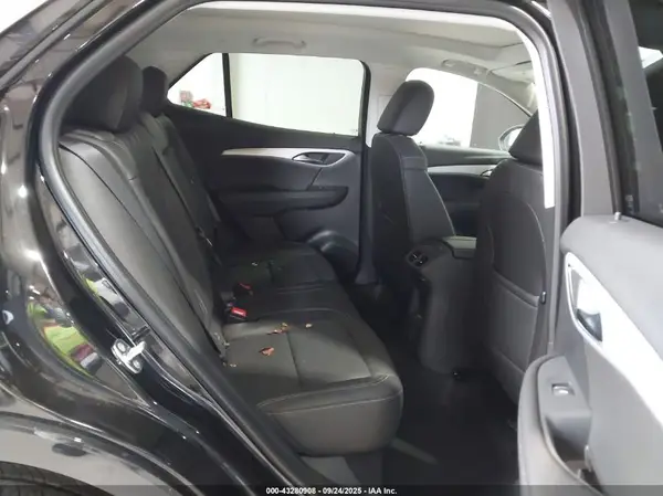 LRBFZME49SD026898 2025 BUICK ENVISION - Image 8