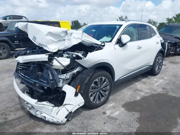 LRBFZME4XRD066319 2024 BUICK ENVISION - Image 2