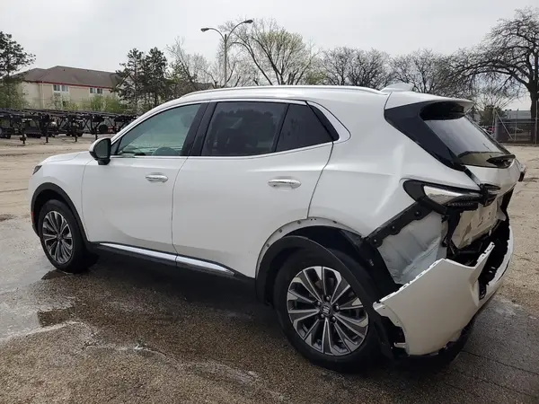 LRBFZME4XRD074873 2024 BUICK ENVISION - Image 2