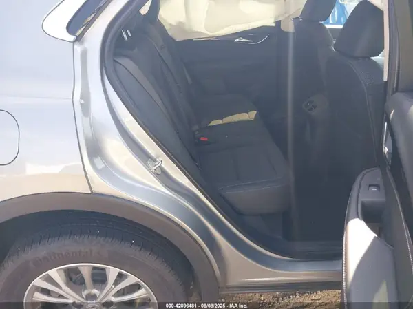 LRBFZMR40PD015449 2023 BUICK ENVISION - Image 8