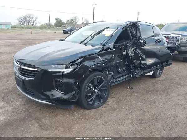 LRBFZMR42PD205012 2023 BUICK ENVISION - Image 2