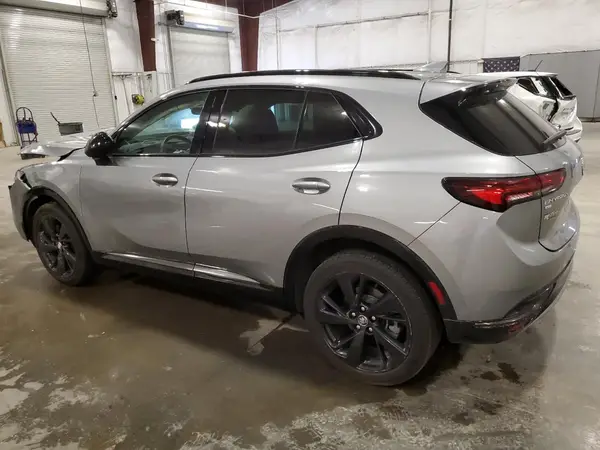 LRBFZMR43PD037624 2023 BUICK ENVISION - Image 2