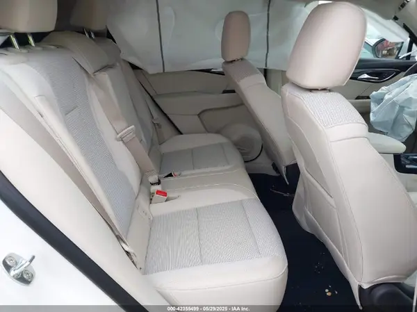 LRBFZMR44PD235323 2023 BUICK ENVISION - Image 8