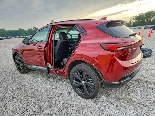 LRBFZMR45MD070653 2021 BUICK ENVISION - Image 2