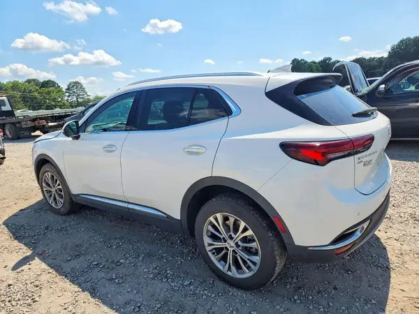 LRBFZMR45ND021647 2022 BUICK ENVISION - Image 2