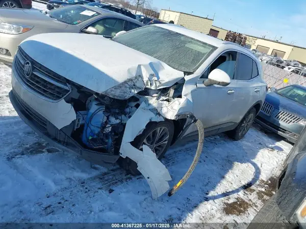 LRBFZMR45PD019996 2023 BUICK ENVISION - Image 2
