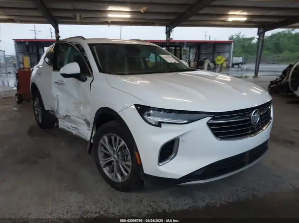 LRBFZMR45PD203805 2023 BUICK ENVISION - Image 1