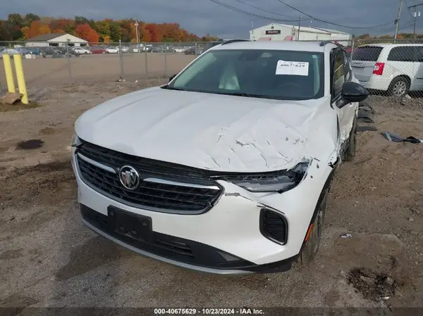 LRBFZMR48PD164899 2023 BUICK ENVISION - Image 2