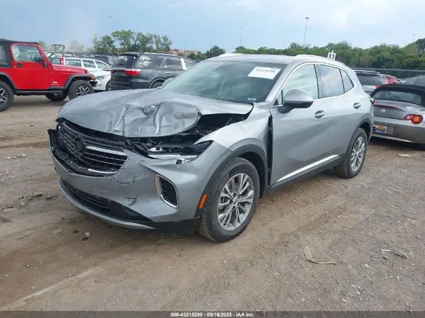 LRBFZMR49PD235026 2023 BUICK ENVISION - Image 2