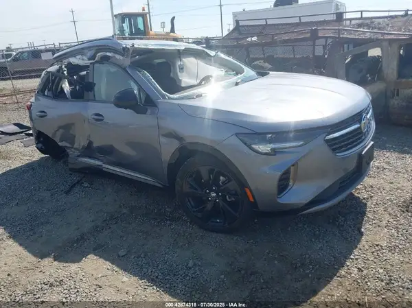 LRBFZNR40ND146609 2022 BUICK ENVISION - Image 1