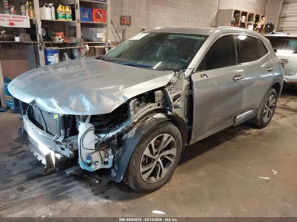 LRBFZNR40PD033309 2023 BUICK ENVISION - Image 2