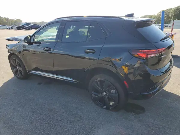 LRBFZNR40PD075088 2023 BUICK ENVISION - Image 2