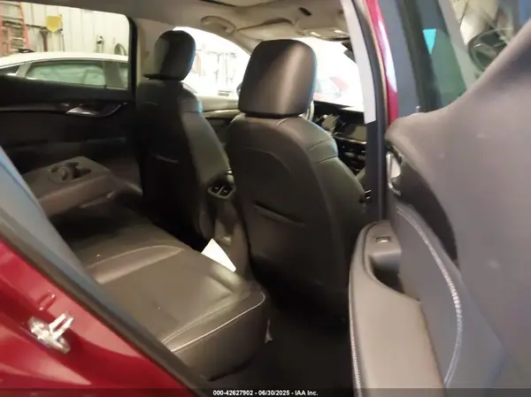 LRBFZNR41MD131468 2021 BUICK ENVISION - Image 8