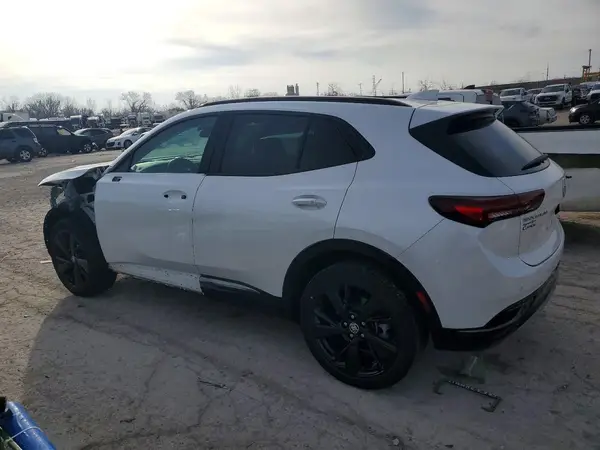 LRBFZNR41PD120197 2023 BUICK ENVISION - Image 2