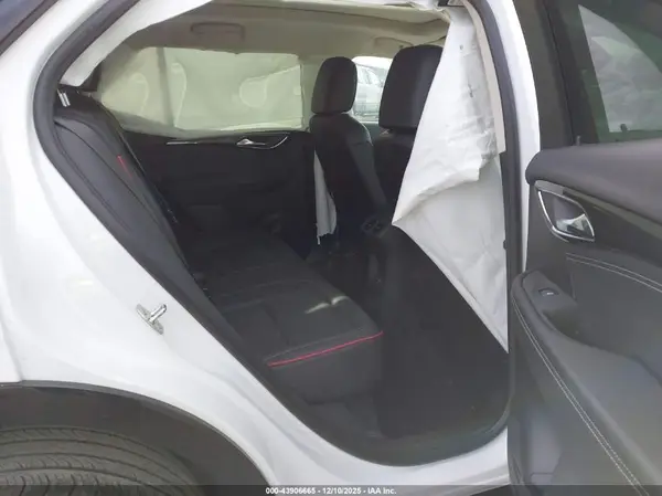 LRBFZNR42ND142318 2022 BUICK ENVISION - Image 8