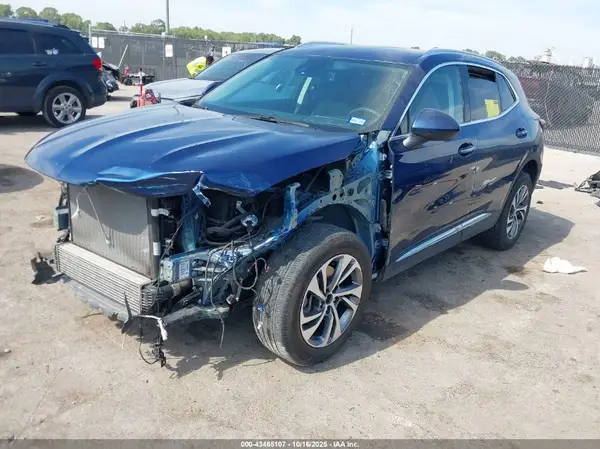 LRBFZNR42PD026782 2023 BUICK ENVISION - Image 2