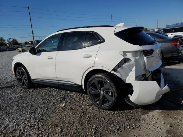 LRBFZNR42PD034557 2023 BUICK ENVISION - Image 2