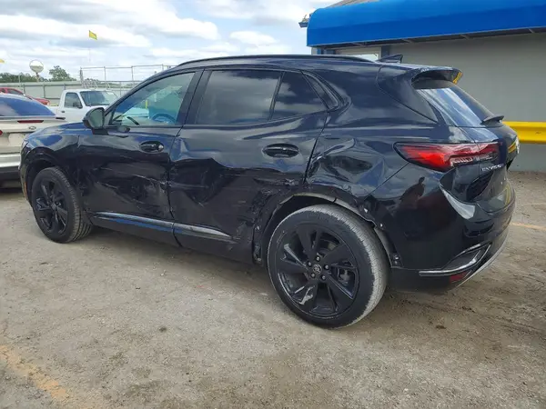 LRBFZNR42PD060057 2023 BUICK ENVISION - Image 2