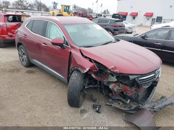 LRBFZNR43ND136611 2022 BUICK ENVISION - Image 1