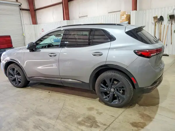 LRBFZNR43PD054624 2023 BUICK ENVISION - Image 2