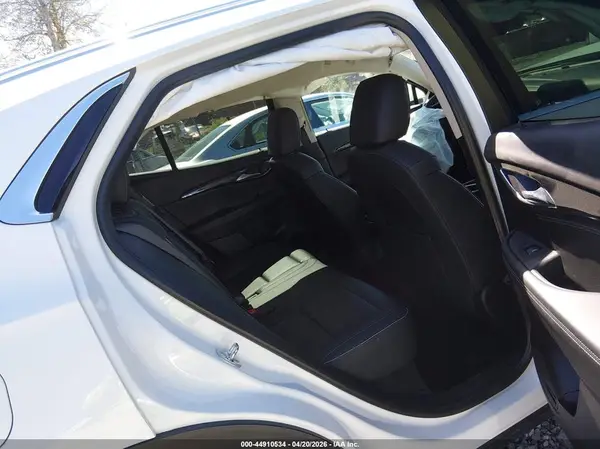 LRBFZNR43PD078034 2023 BUICK ENVISION - Image 8