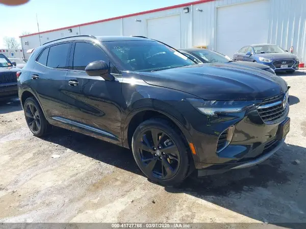 LRBFZNR44ND020611 2022 BUICK ENVISION - Image 1