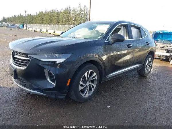 LRBFZNR44PD086577 2023 BUICK ENVISION - Image 2