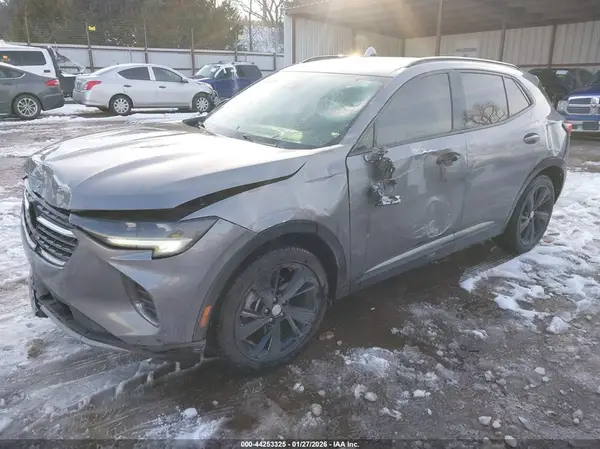 LRBFZNR45MD089273 2021 BUICK ENVISION - Image 2
