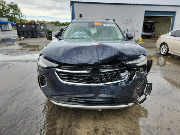 LRBFZNR45MD109215 2021 BUICK ENVISION - Image 2