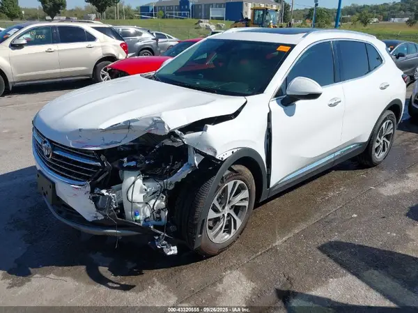 LRBFZNR46MD075298 2021 BUICK ENVISION - Image 2
